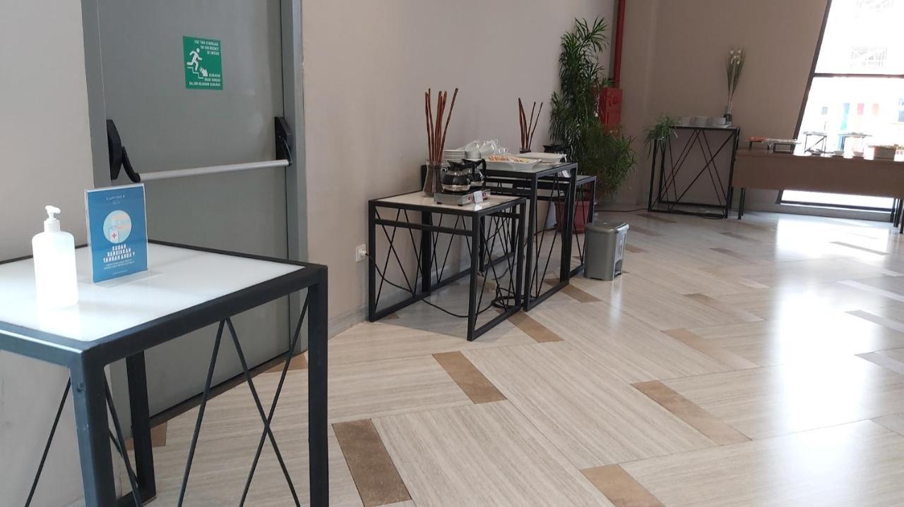 Luminor Hotel Jakarta Kota By Wh מראה חיצוני תמונה