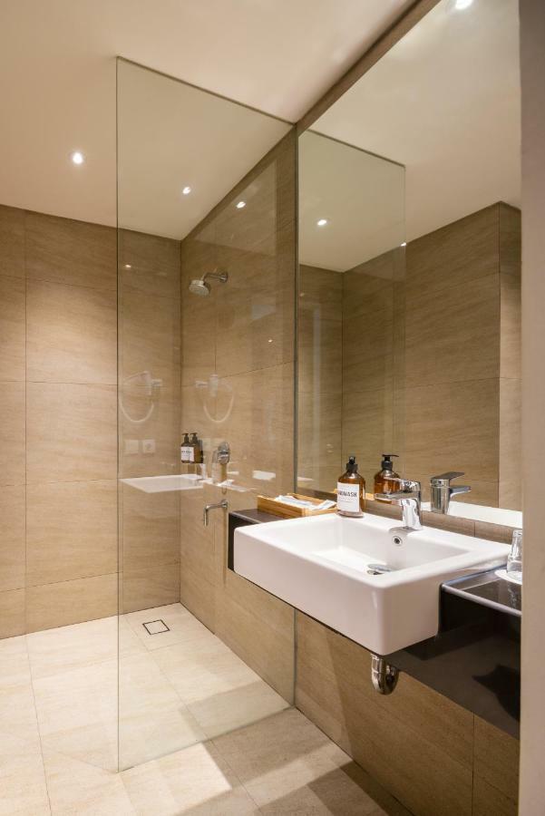 Luminor Hotel Jakarta Kota By Wh מראה חיצוני תמונה