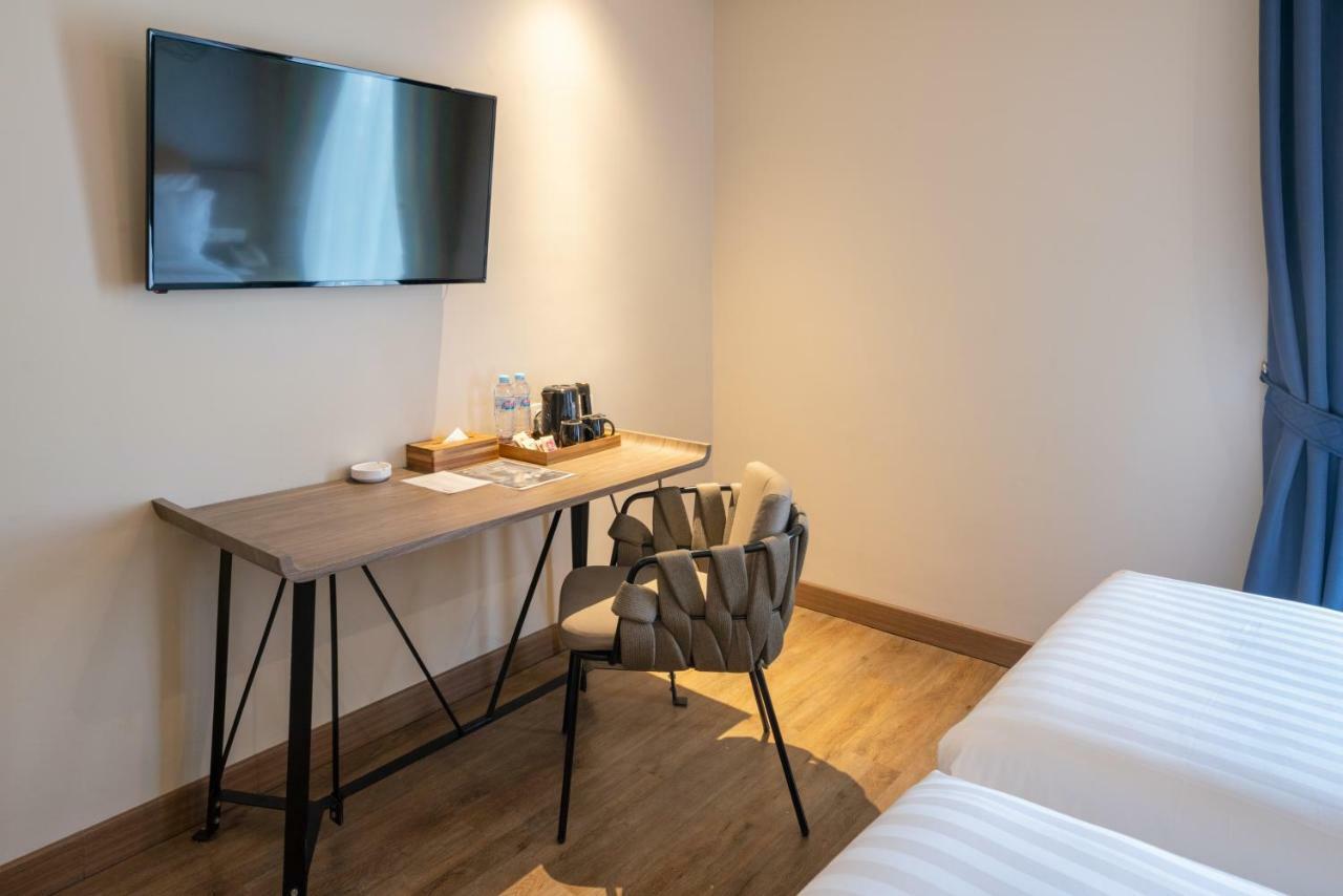 Luminor Hotel Jakarta Kota By Wh מראה חיצוני תמונה