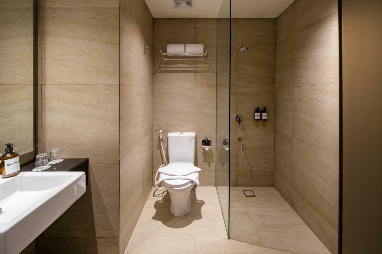 Luminor Hotel Jakarta Kota By Wh מראה חיצוני תמונה