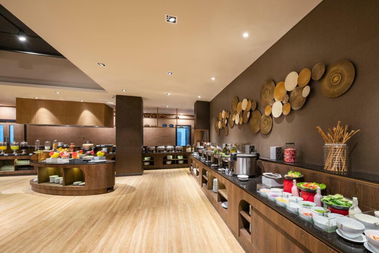 Luminor Hotel Jakarta Kota By Wh מראה חיצוני תמונה