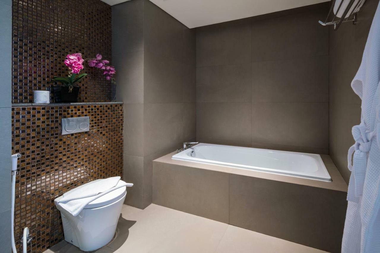Luminor Hotel Jakarta Kota By Wh מראה חיצוני תמונה